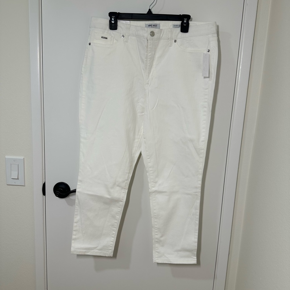 Nine West Women's White Cropped Jeans NWT